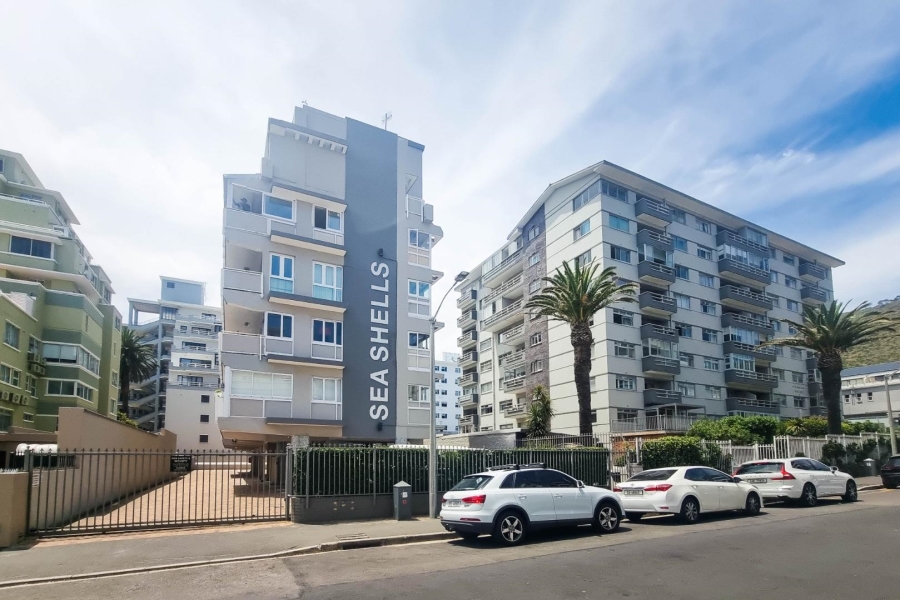 To Let 3 Bedroom Property for Rent in Sea Point Western Cape